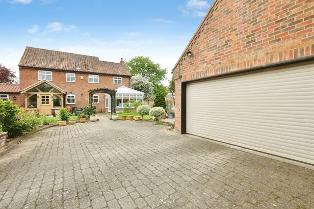 Station Road, Misson, Doncaster, photo 1