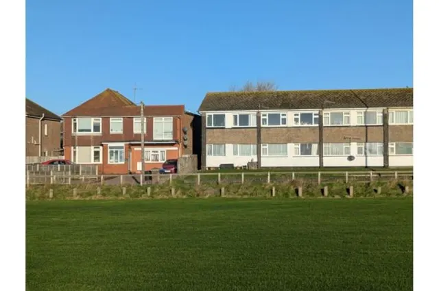 Brighton Road, Lancing, BN15, photo 1