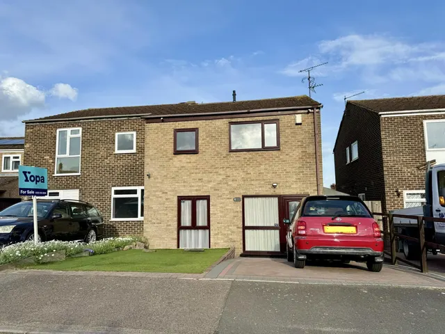 St. Davids Road, Alhallows, ME3, photo 1