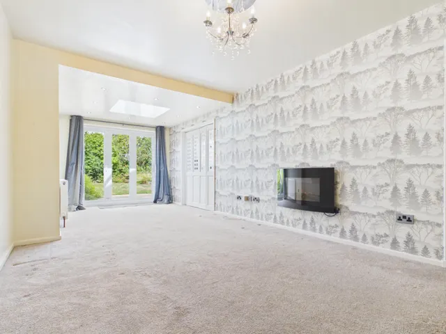 Photo 3 — Forest Grove, Harrogate, HG2