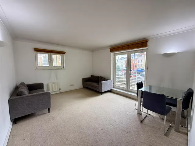 Admiral Walk, London, W9 3TY, photo 1