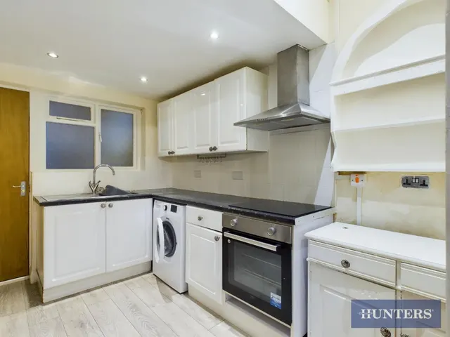 Seamer Road, Scarborough, YO12, photo 3