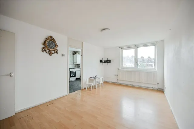 Crescent Road, London, N22, photo 3