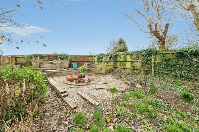 Photo 2 — Arncliffe Drive, Heelands, Milton Keynes