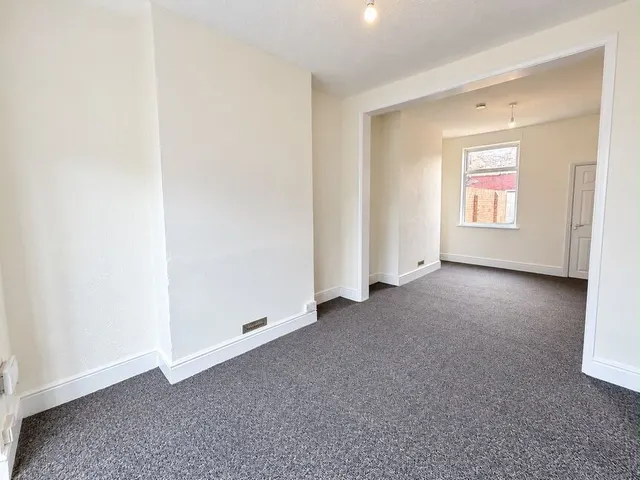 Buckingham Street, Hull, HU8, photo 3