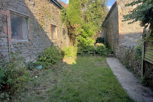 Photo 2 — Kenn Road, Clevedon, North Somerset, BS21