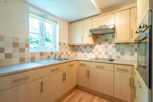 Photo 2 — Upper Bognor Road, Bognor Regis, West Sussex, PO21