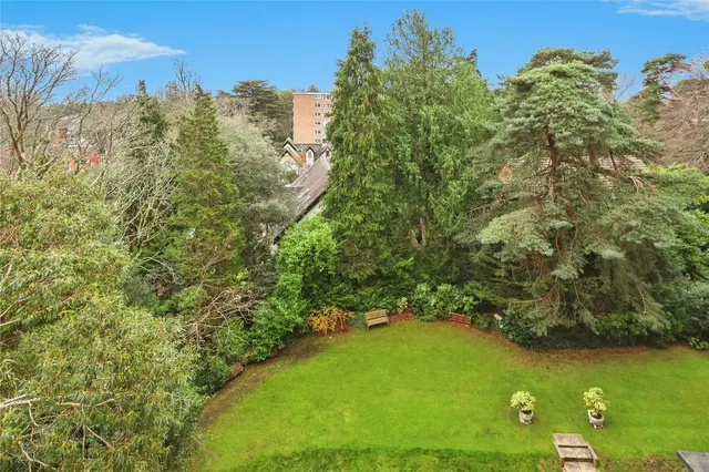 The Avenue, Branksome Park, BH13, photo 3