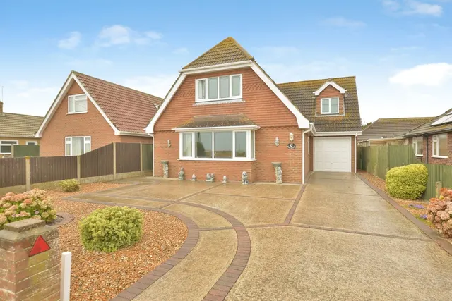 Coast Drive, Lydd on Sea, Romney Marsh, Kent, TN29, photo 1