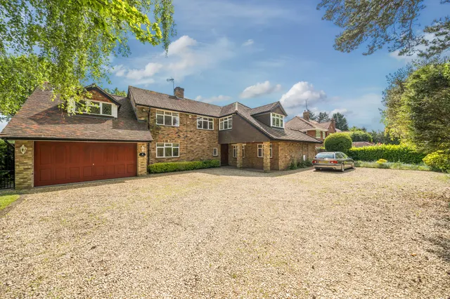 Chiltern Hill, Gerrards Cross, SL9, photo 1