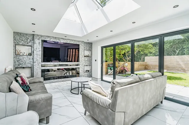 Hillman Drive, Dudley, DY2, photo 3