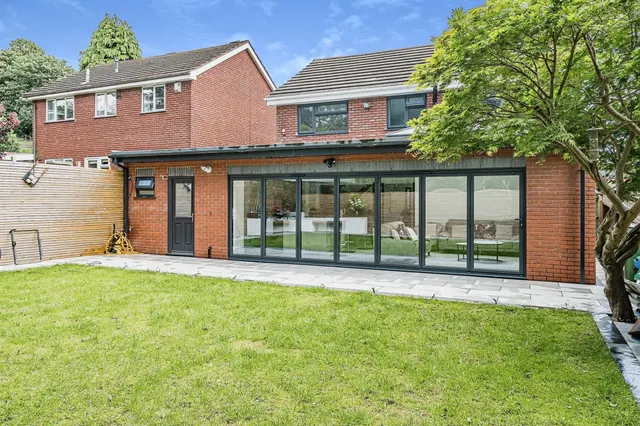 Hillman Drive, Dudley, DY2, photo 2