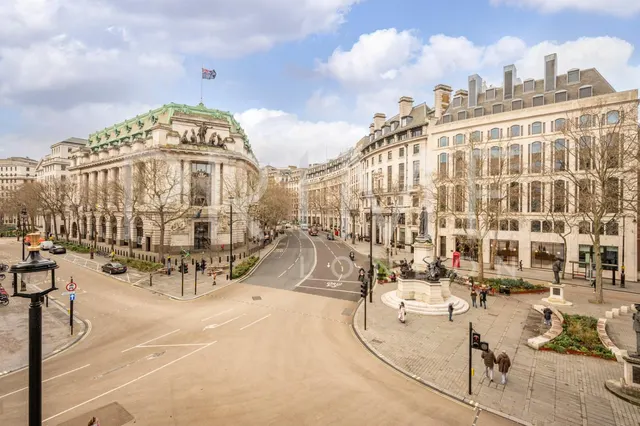 Strand, London, WC2R, photo 2