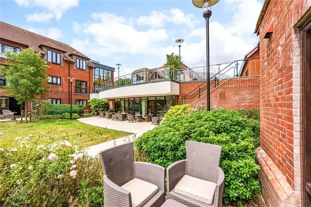 Photo 3 — Friary Meadow, Cartwright Drive, Titchfield, Fareham, Hampshire, PO15 5FB