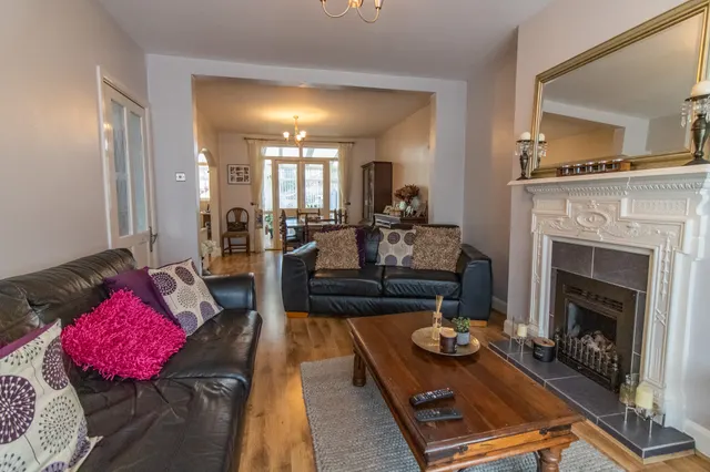 Photo 2 — Firfield Avenue, Birstall, Leicester, Leicester, LE4 4DS