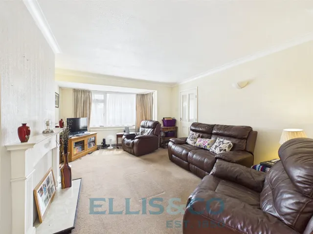 Sullivan Road, Tonbridge, TN10, photo 3