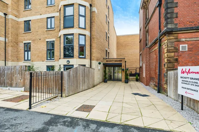Photo 2 — Berneslai Close, Barnsley