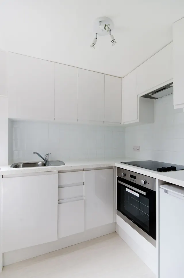 Photo 3 — Flat 90, 29 Abercorn Place, London