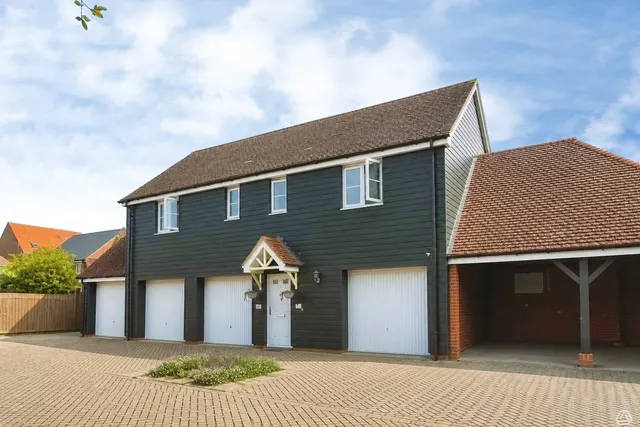 Starlings Roost, Bracknell, RG12, photo 1