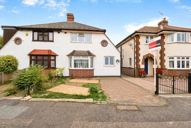 Habgood Road, Loughton, IG10, photo 2