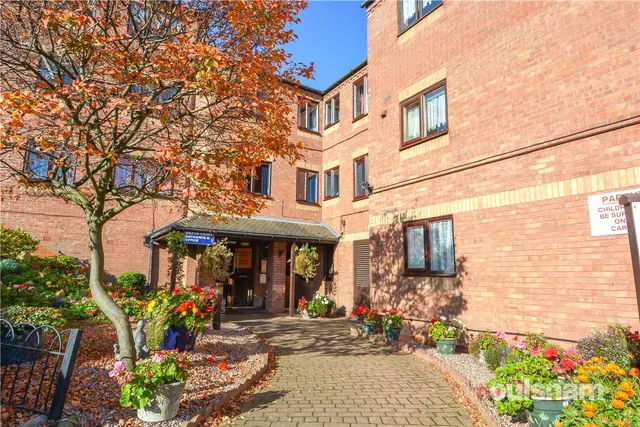 Sandon Road, Bearwood, West Midlands, B66 4AD, photo 1