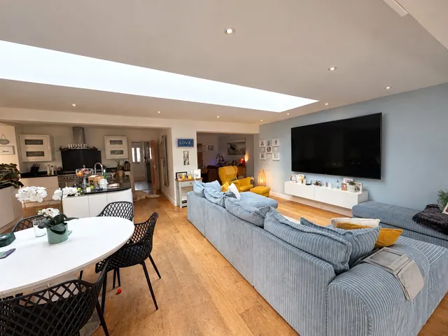 Elm Place, Aldershot, Hampshire, GU11 3SU, photo 1