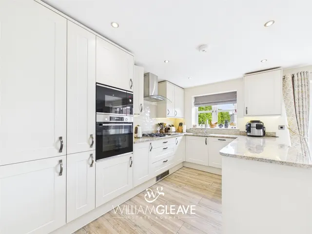 Padeswood Road South, Buckley, CH7, photo 2