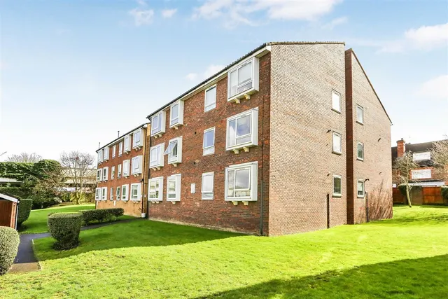 Station Approach, Cheam, Sutton, SM2 7BN, photo 1