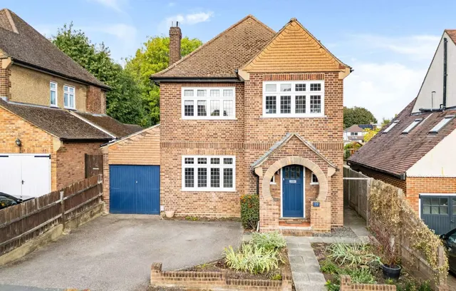 West Way, Harpenden, AL5, photo 1