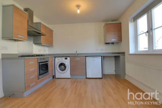 Tracy Way, Oxley Park, MK4, photo 1