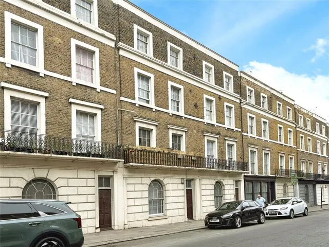 West Crescent Road, Gravesend, DA12, photo 1