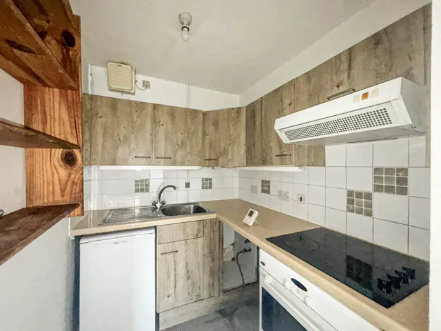 1 bedroom flat — Clingoe Court, Elmstead Road, CO4 3AB