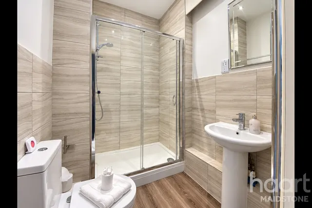 Tarragon Road, Maidstone, ME16, photo 3