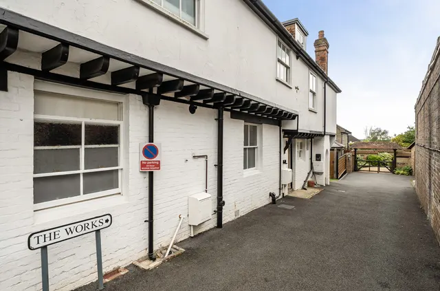 High Street, Wadhurst, TN5, photo 1