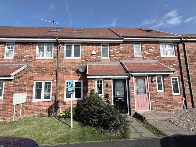 Alnmouth Court, Newcastle Upon Tyne, NE5, photo 1