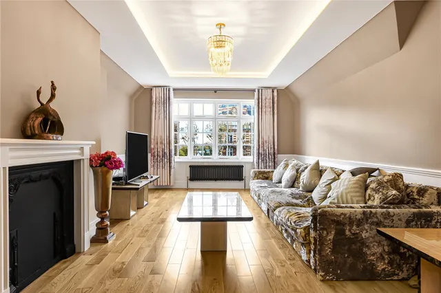 St Johns Wood, London, NW8, photo 1