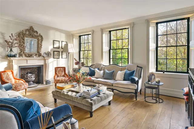 Cheyne Walk, London, SW3 5LP, photo 1