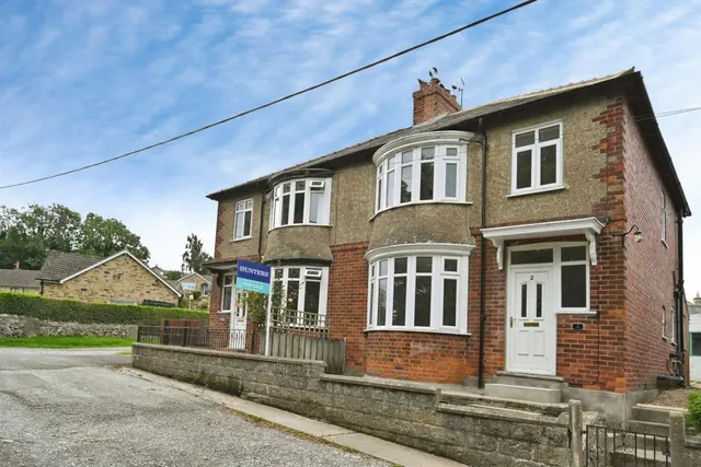 Leyburn Road, Middleham, DL8, photo 1