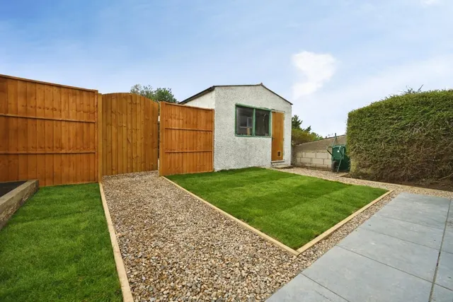 Leyburn Road, Middleham, DL8, photo 2