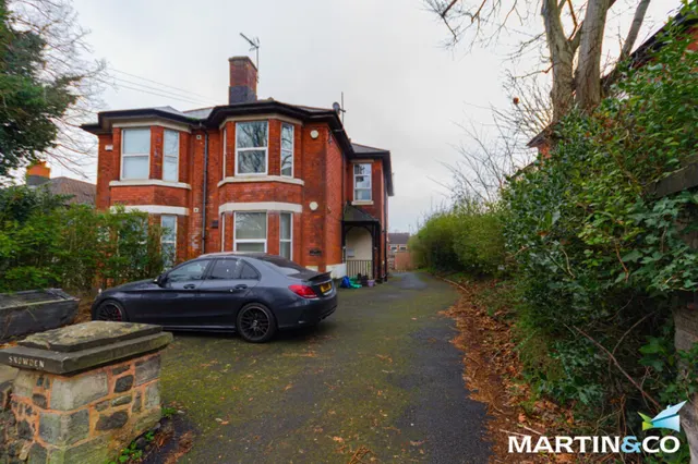 Dixons Green Road, Dudley, DY2, photo 1