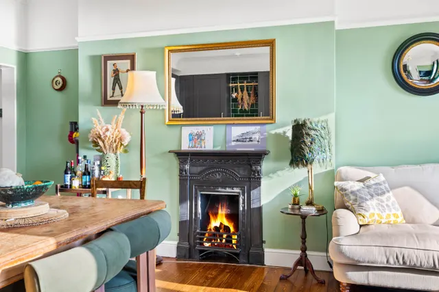 Photo 3 — Brunswick Terrace, Hove, BN3