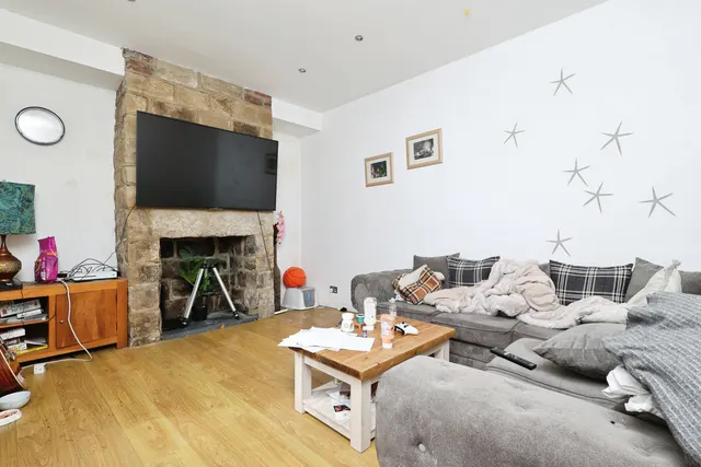 Springfield Road, Leeds, LS20, photo 2
