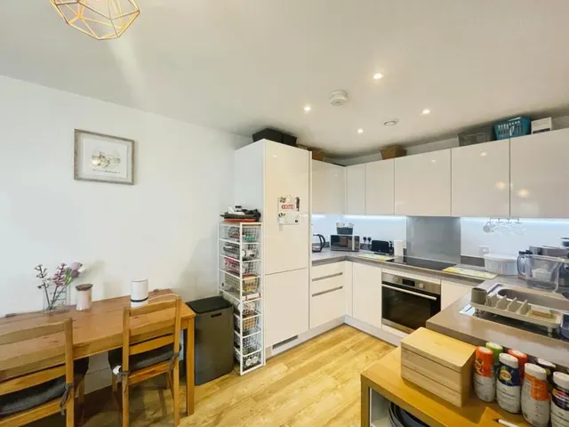 Meridian Way, Southampton, SO14, photo 3