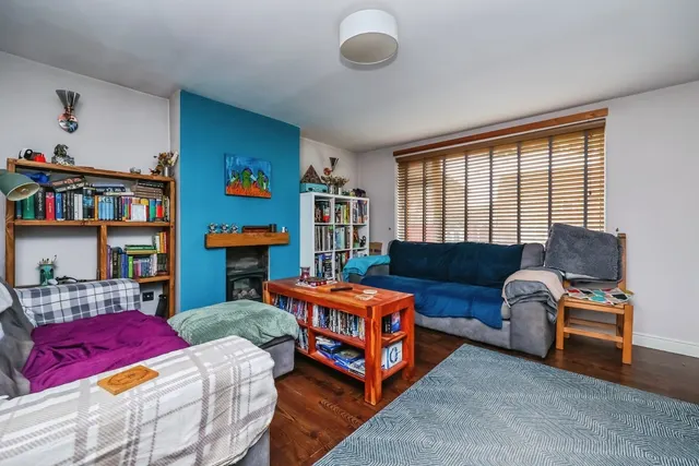 Smithy Close, Clifton, NG11, photo 3