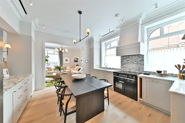 Seymour Place, Marylebone, W1H, photo 1