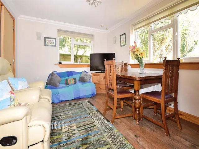 Morton Old Road, Brading, PO36, photo 2