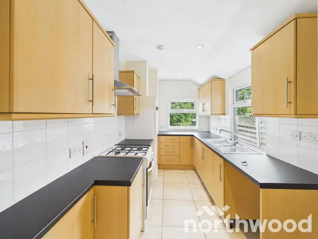 Hardinge Road, Ashford, TN24, photo 3