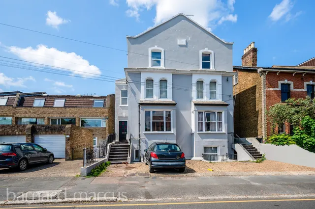 Elgin Road, CROYDON, photo 1