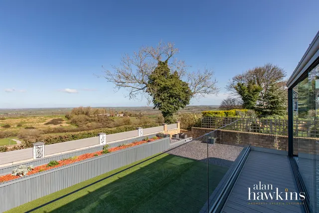 Lillybrook Estate, Lyneham, SN15, photo 3