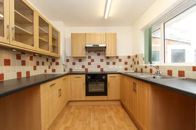 Photo 2 — Thorney Road, Sutton Coldfield, Sutton Coldfield, B74 3HZ